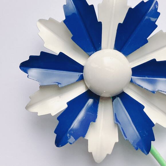 VTG 60s Brooch Blue White Enamel Flower Mid Century Mod Costume Jewelry Kitschy - Picture 5 of 10